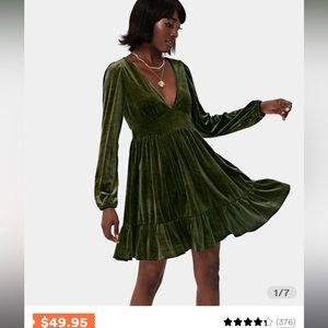 NWT Halara velvet dress in Olive size L